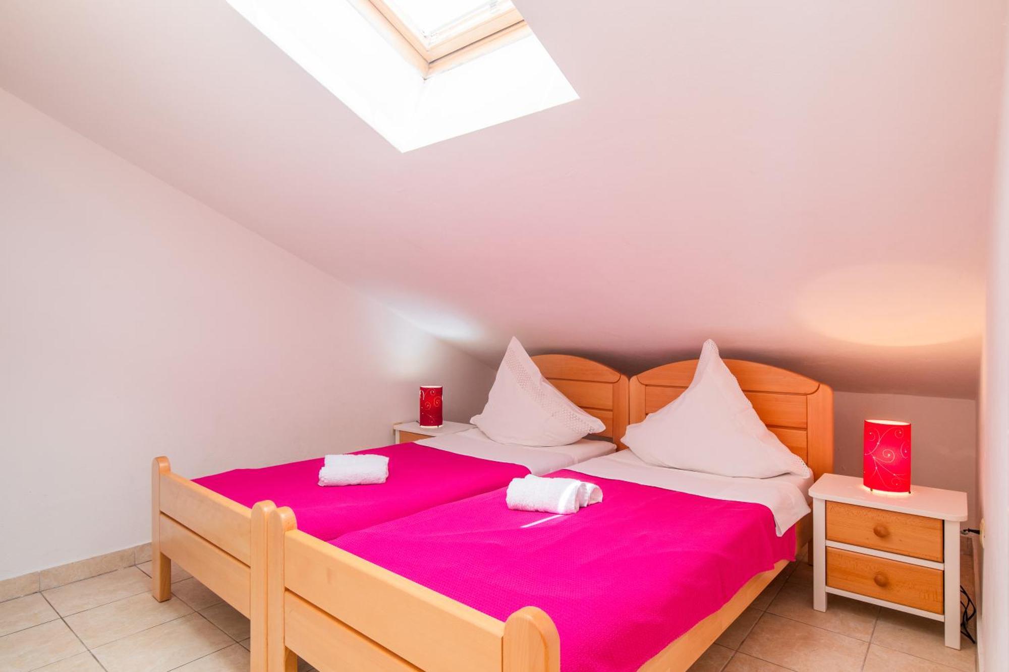 Dedic Krk Apartment *