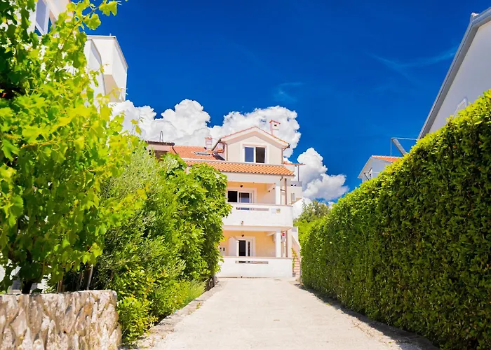 Apartments Dedic Krk